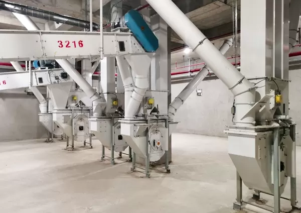 poultry feed production line
